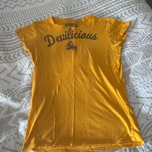 Women’s vintage ASU sun devil short sleeve gold tee shirt size medium Arizona